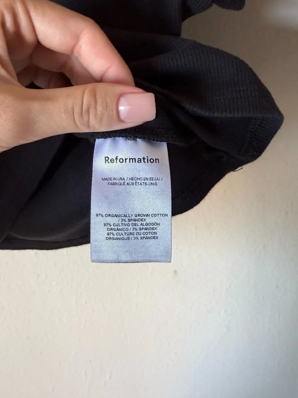 Reformation Muse Black Graphic-Print T-Shirt Size M